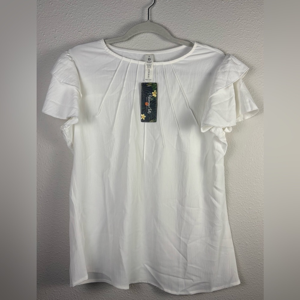 Blooming Jelly White Flutter Sleeve Blouse - Picture 3 of 5